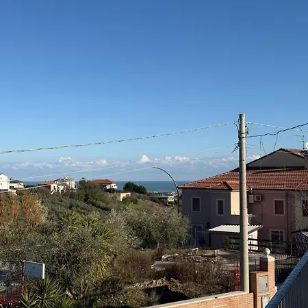 Casa Sofia - Tra Mare E Monti *
